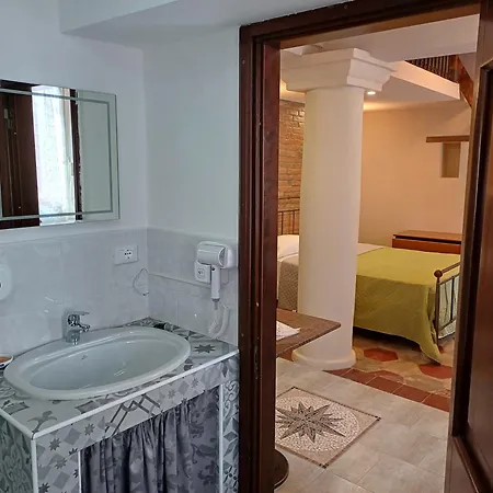 La Fortezza Di - *