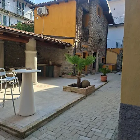 La Fortezza Di -