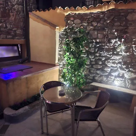 La Fortezza Di - Bed and breakfast